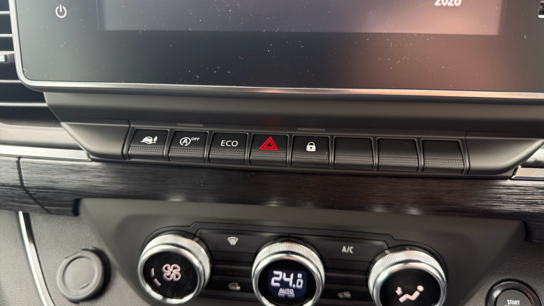 Renault Trafic Lwb Diesel LL30 Blue dCi 150 Extra Sport [Safety] Crew Van